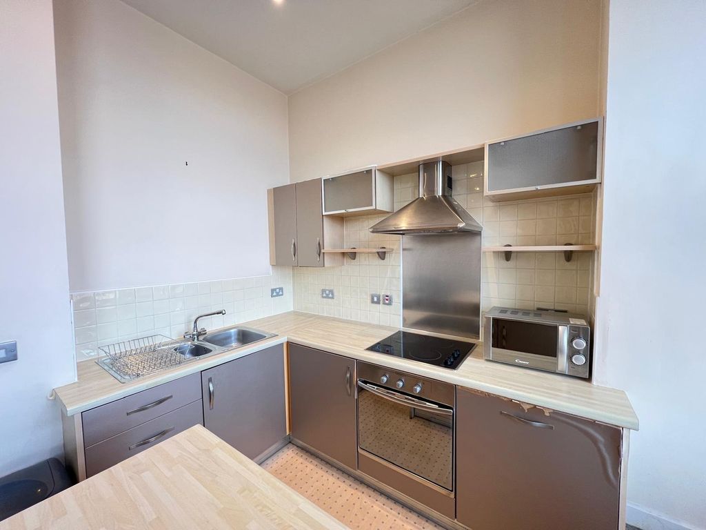 Property photo 3 of 10 Picture No. 33