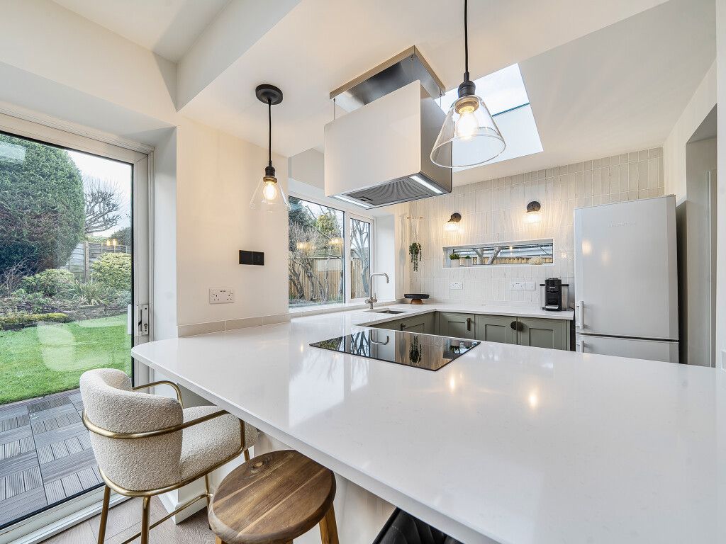 Property photo 2 of 23 1399705-16-6967c0...