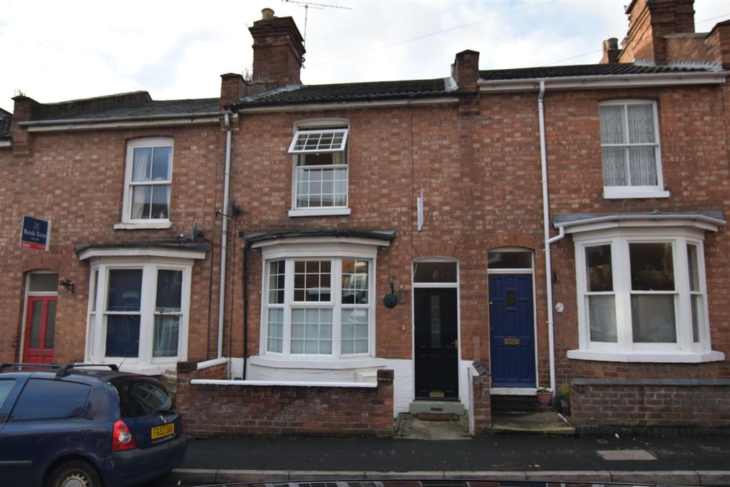 Property photo 1 of 8