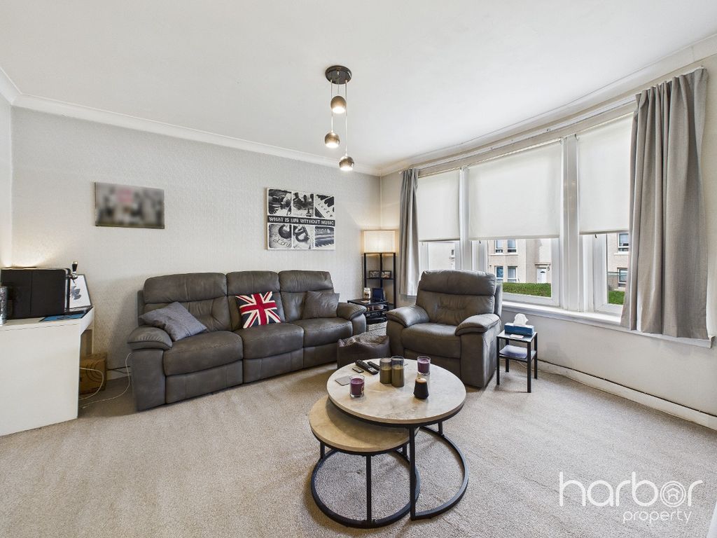 Property photo 3 of 18 4403787