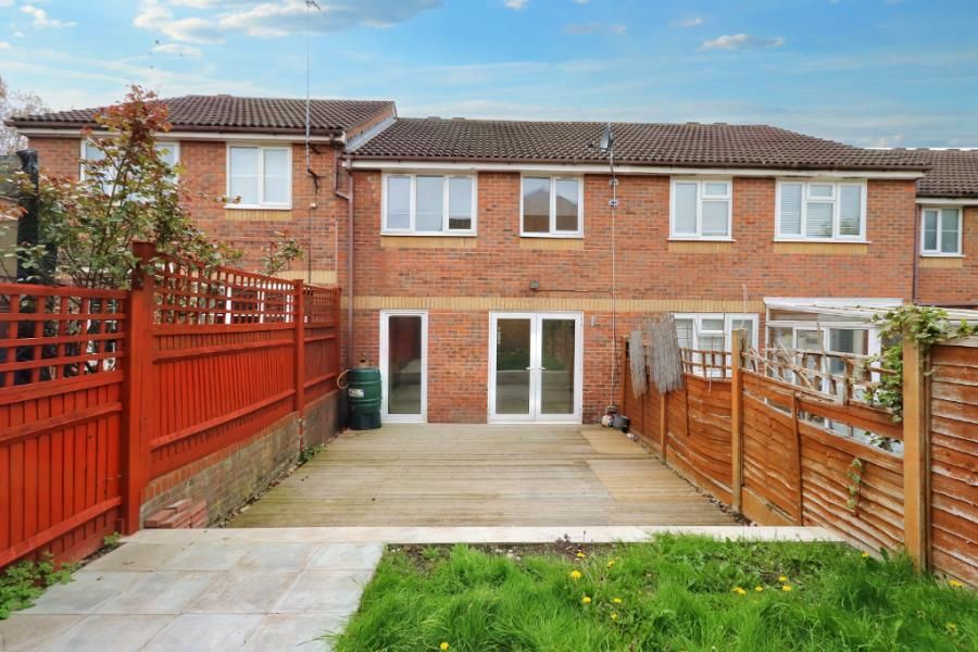 Property photo 3 of 12