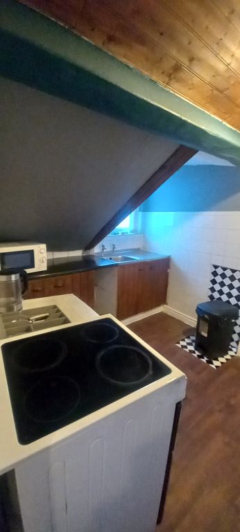 Property photo 2 of 22