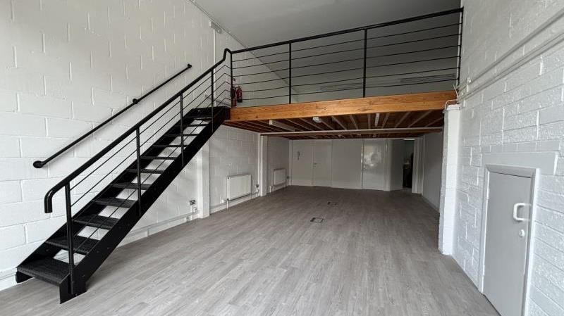 Property photo 1 of 4