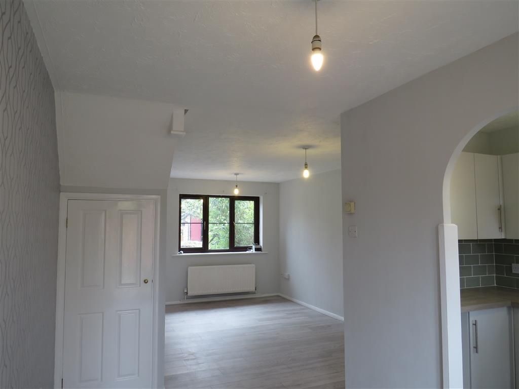 Property photo 3 of 12 Bedroom 2