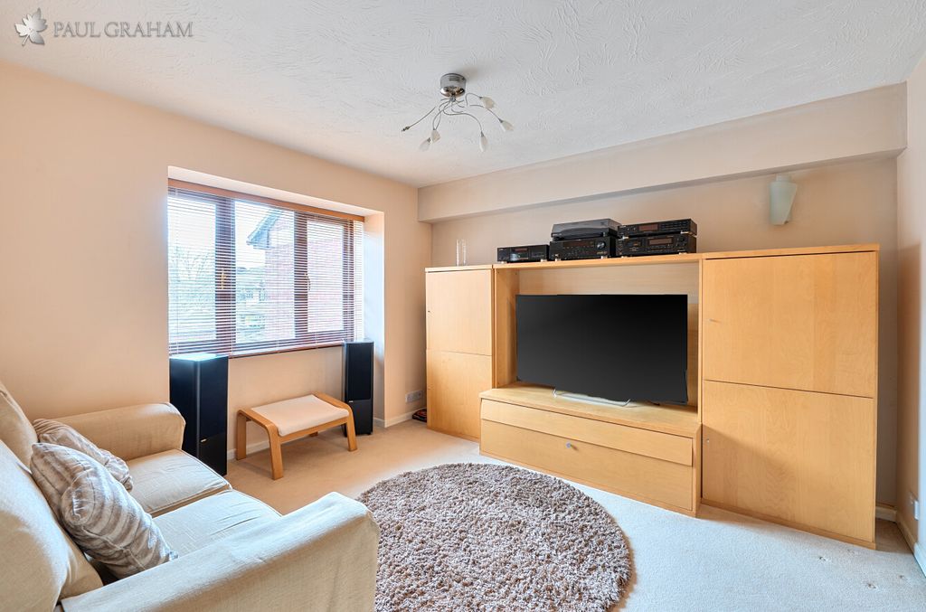 Property photo 2 of 8 B033c0c9-A131-4165-Ac38-80Ecf79d7A2A