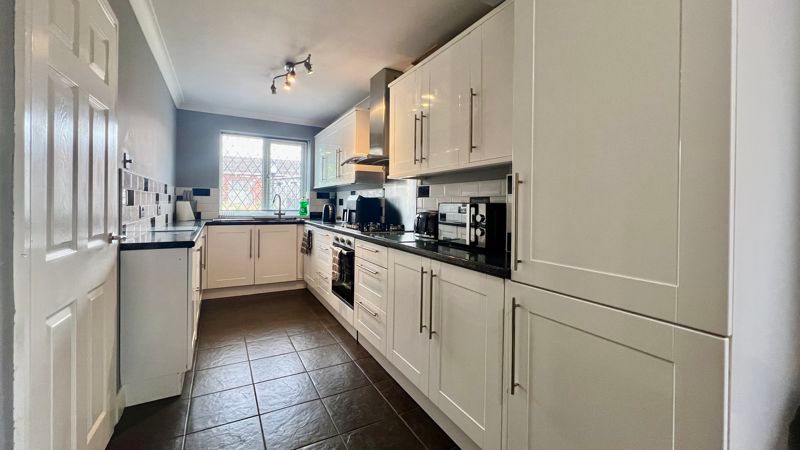 Property photo 2 of 27 Photo 27