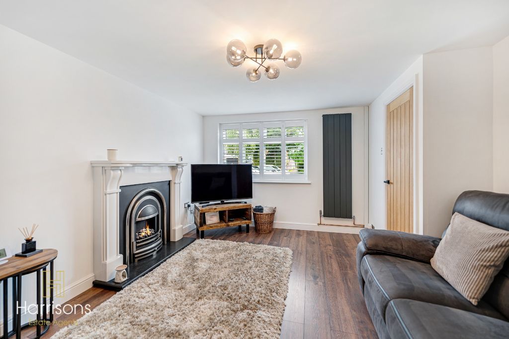 Property photo 3 of 26 5170522
