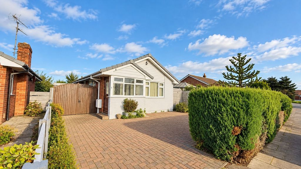 Property photo 1 of 18 5533810