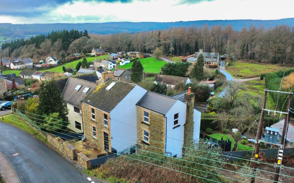 Property photo 1 of 33