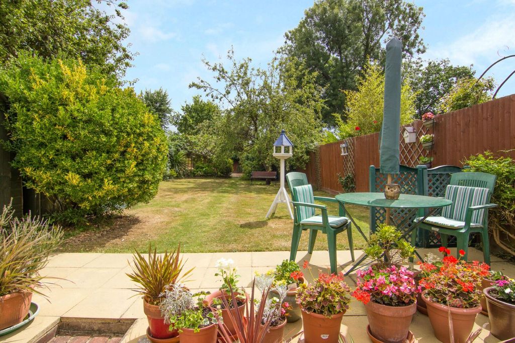 Property photo 1 of 9 Picture No. 12