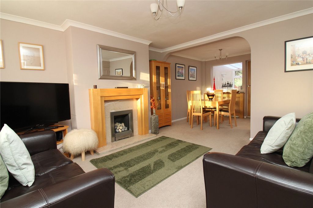 Property photo 2 of 20 Picture No. 04