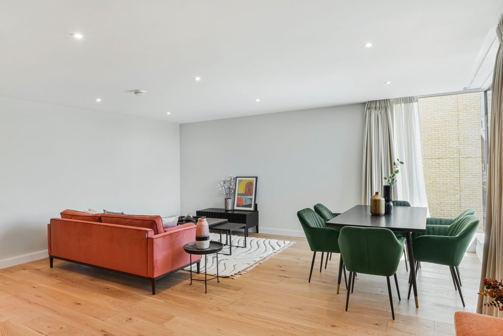 Property photo 3 of 27 0T4A9941