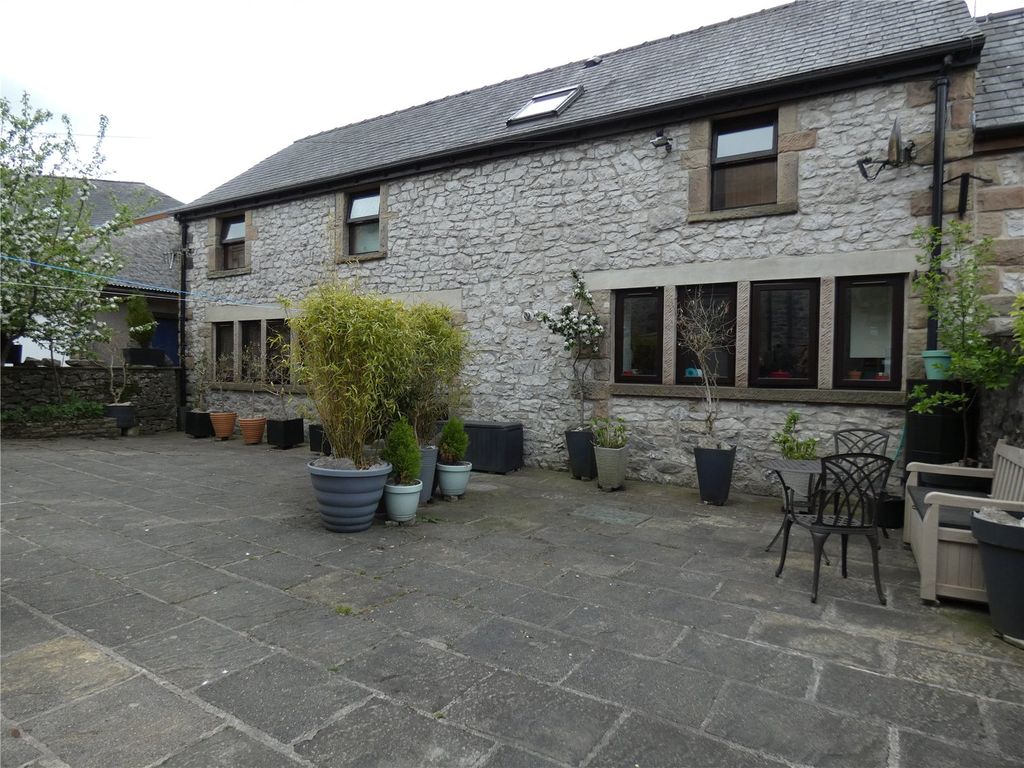 Property photo 1 of 21 Picture No. 18