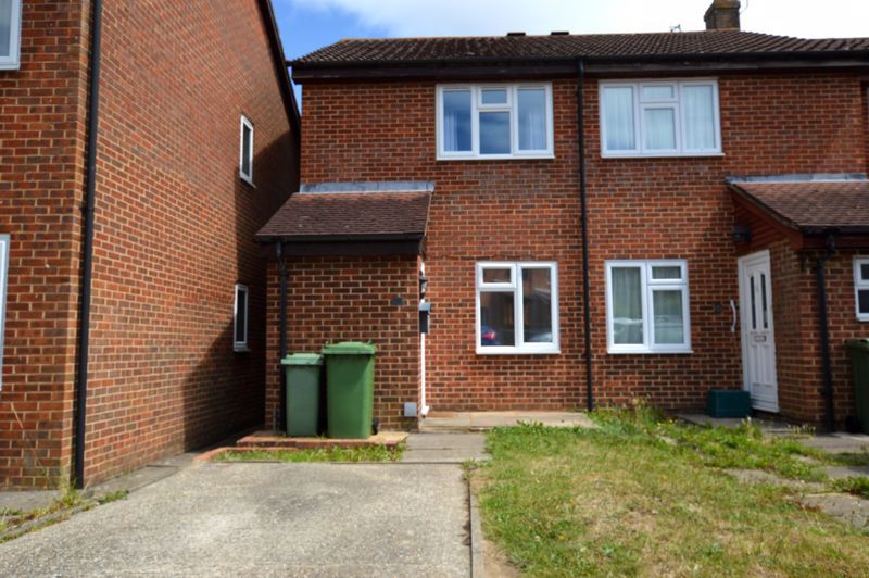 Property photo 1 of 8 Fe
