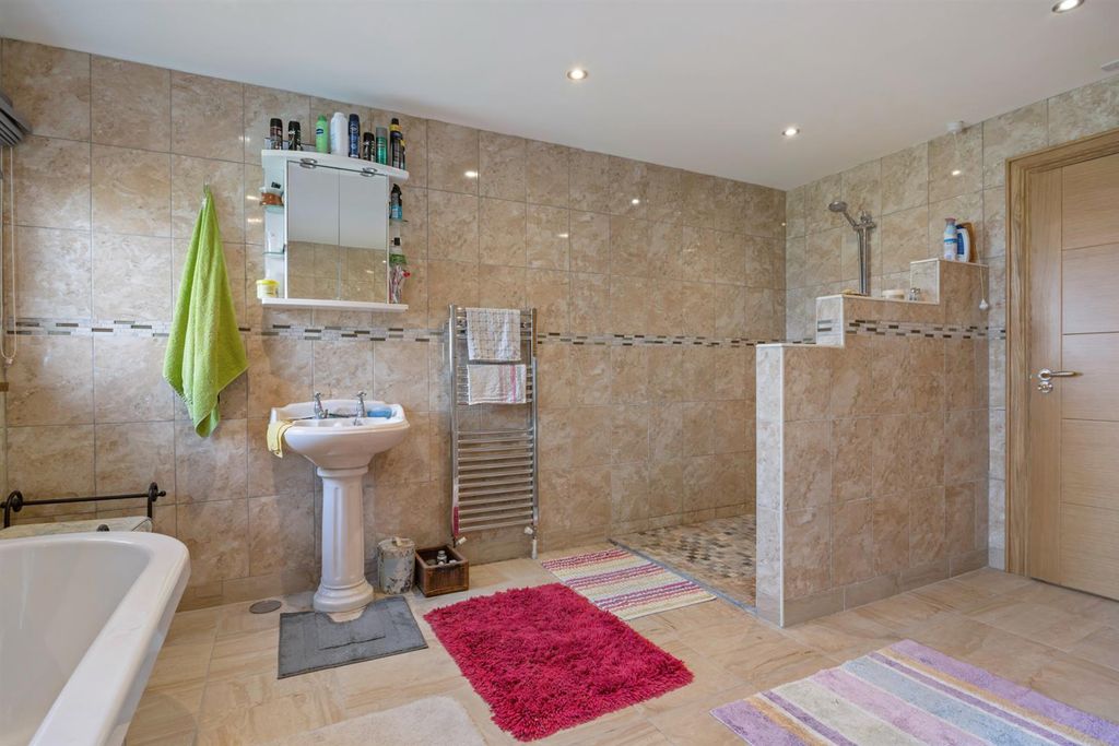 Additional image 19 of 4 bed detached bungalow for sale249D Ballynahinch Road, Ballykeel, Dromore BT25