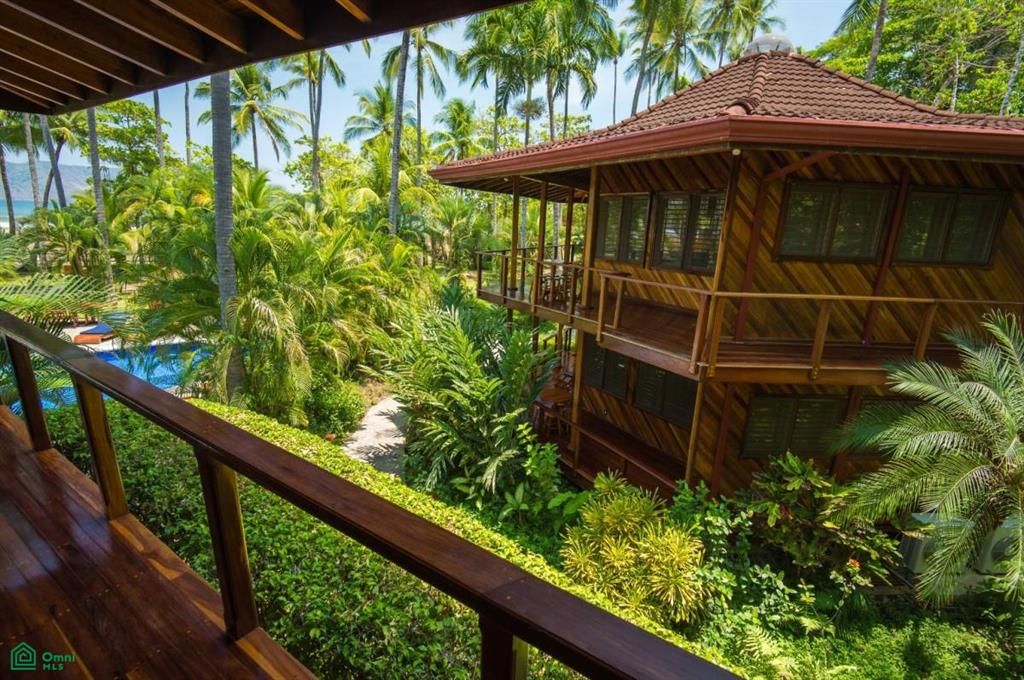 Property photo 3 of 40