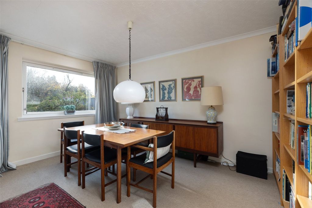 Property photo 3 of 19 Dining Room