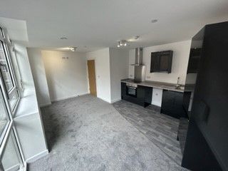 Property photo 1 of 6 Kitchen