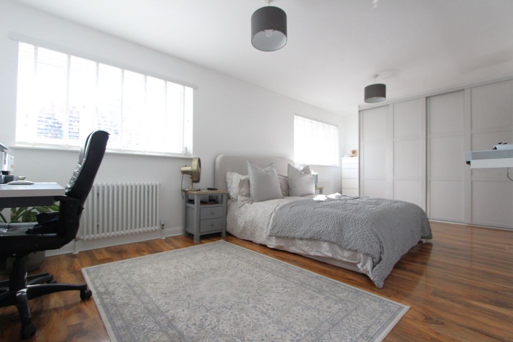 Additional image 10 of 4 bed detached house for saleGrange Road, Deal CT14
