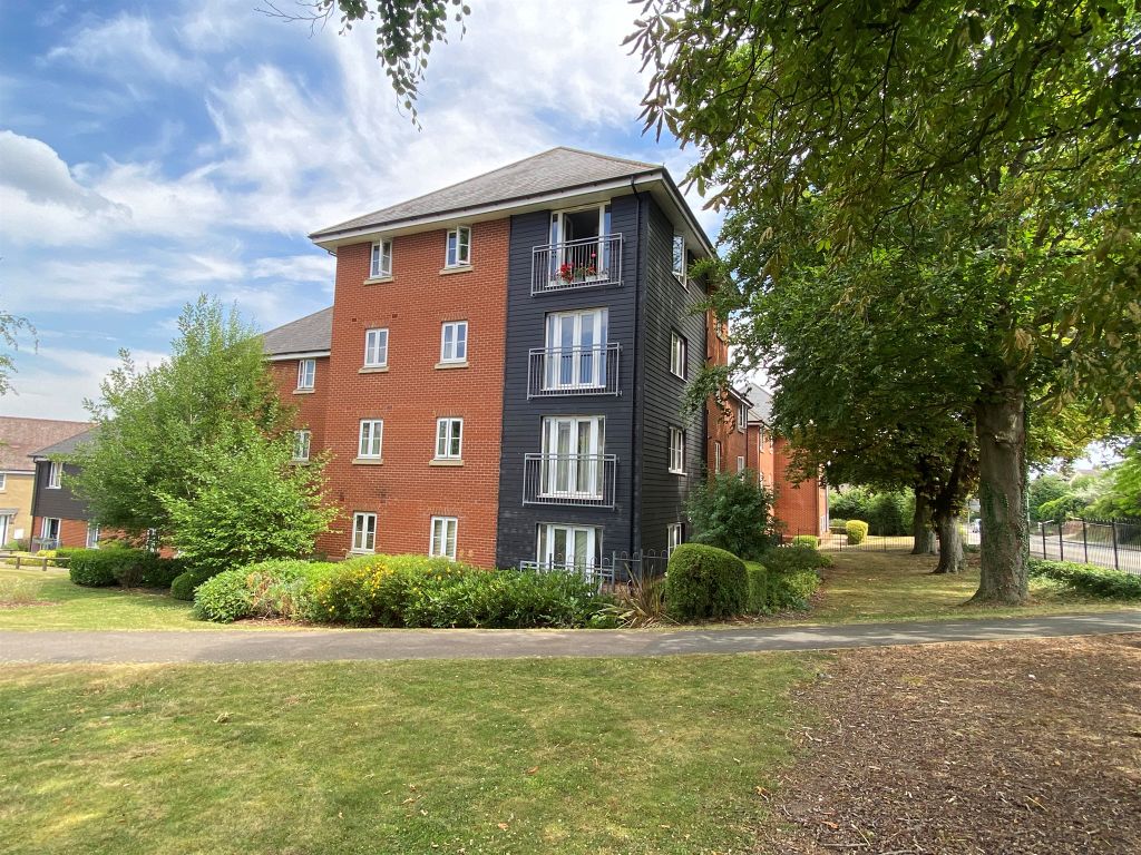 Property photo 1 of 11