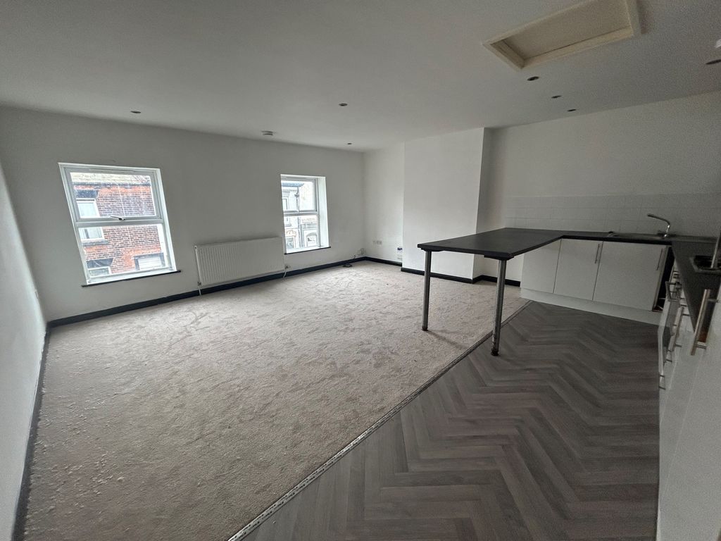 Property photo 1 of 4