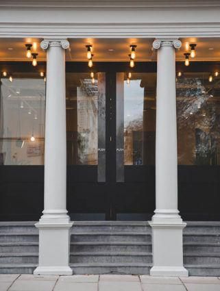 Property photo 1 of 8 Serviced Office To Rent In Eccleston Square, Victo