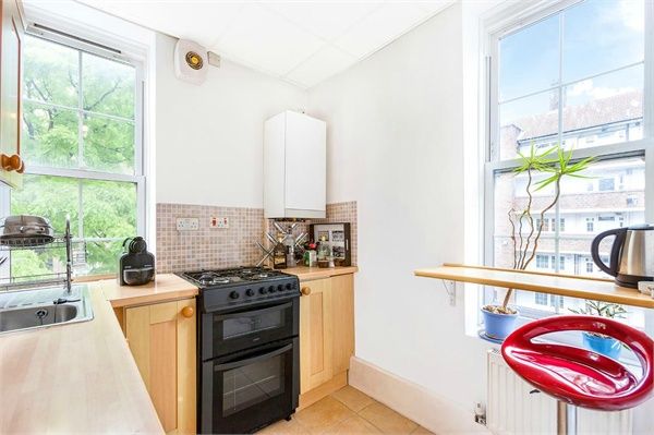 Property photo 3 of 7