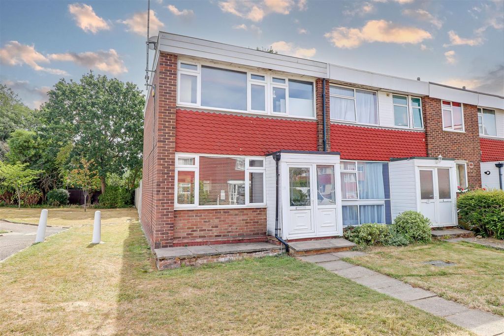 Property photo 1 of 19