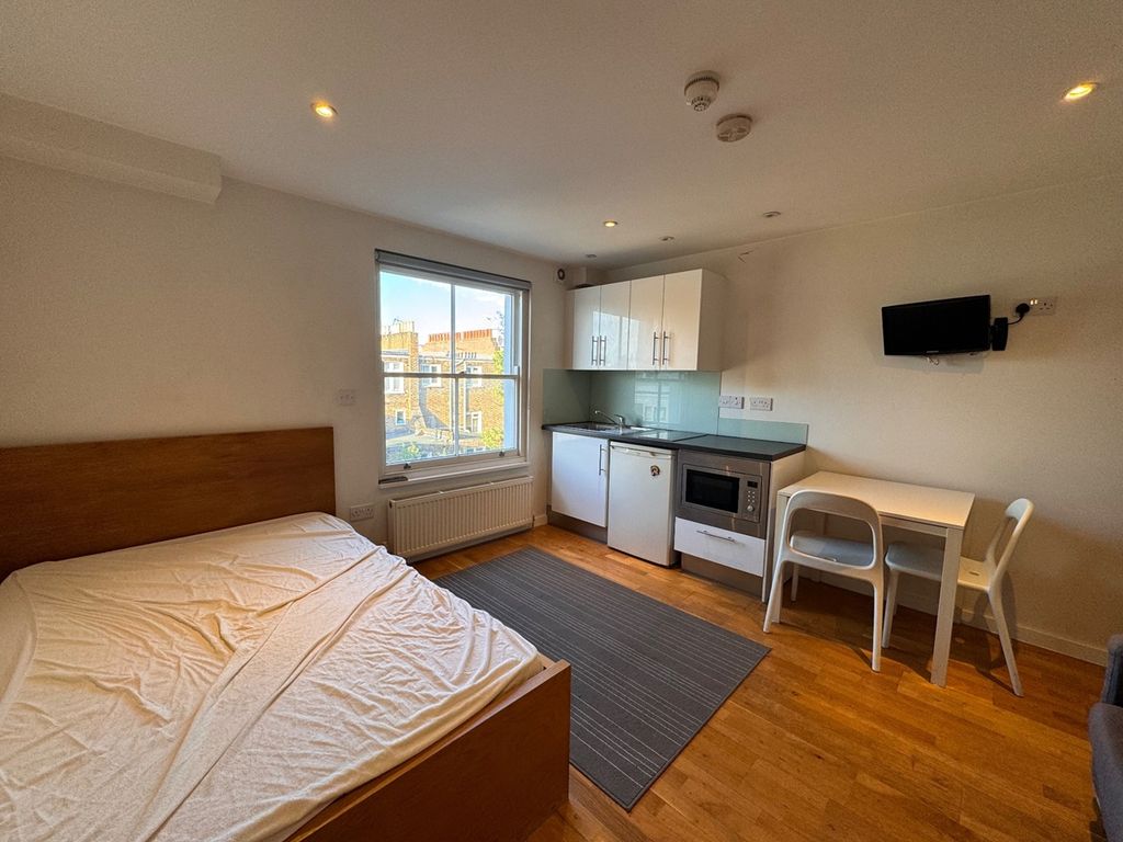 Property photo 2 of 4