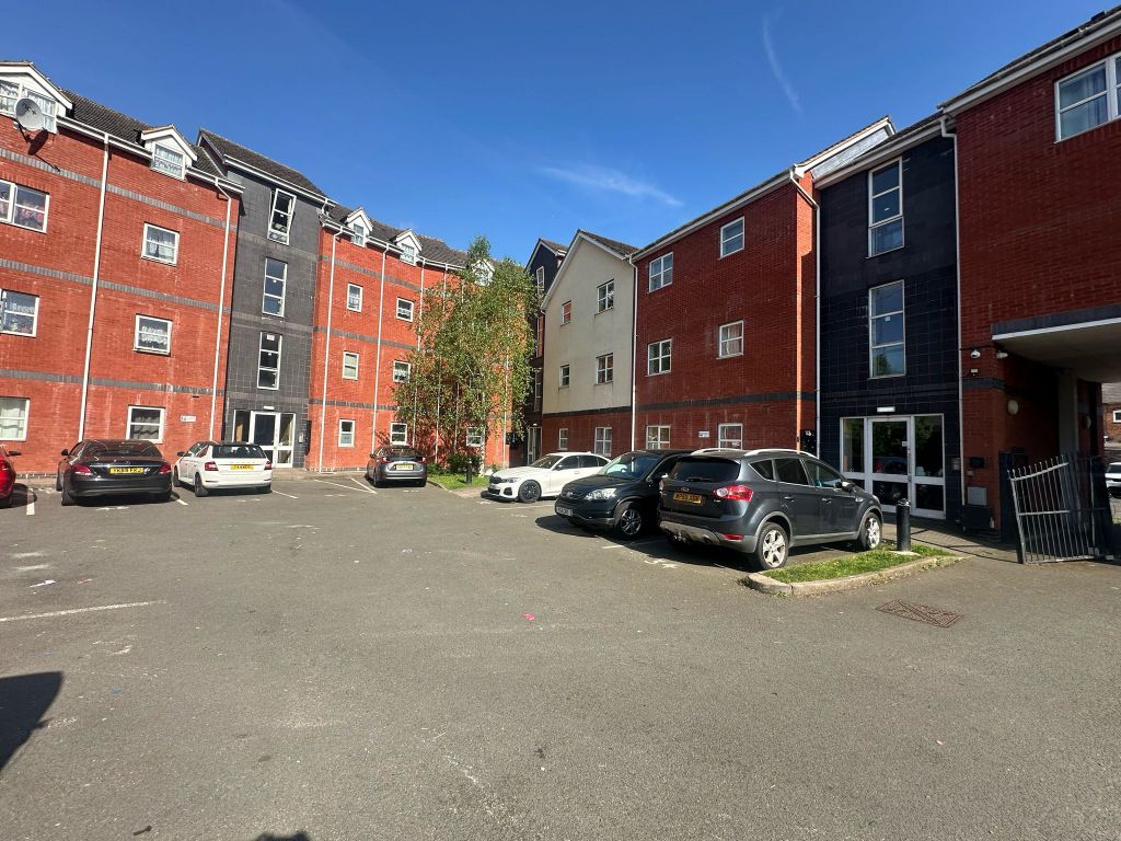 Property photo 1 of 6