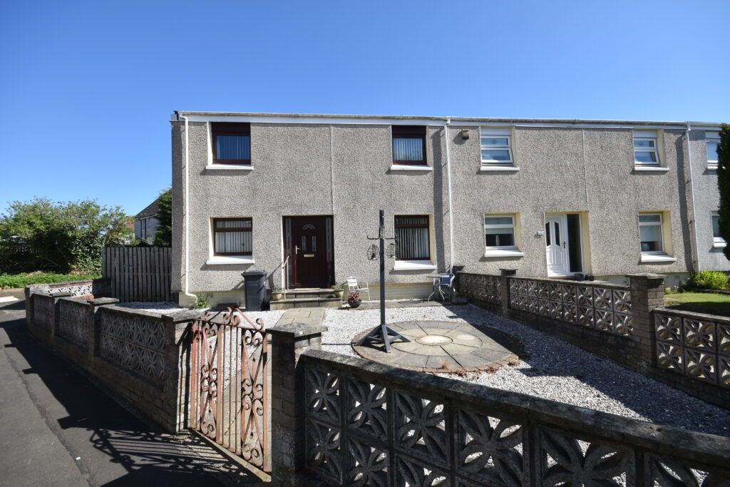 Property photo 2 of 27