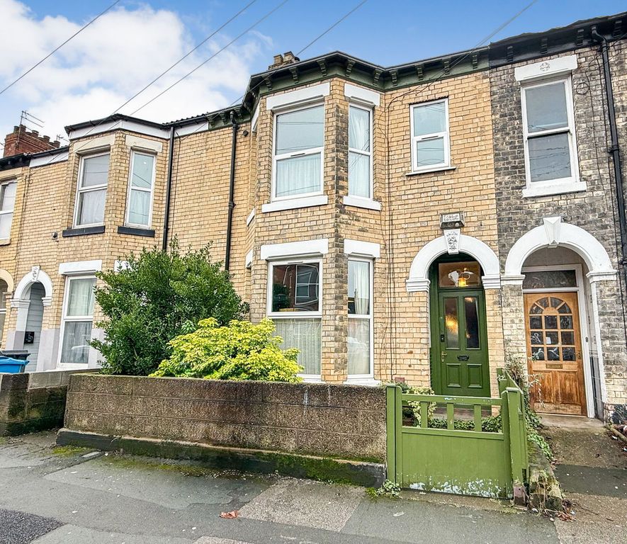 Property photo 1 of 22