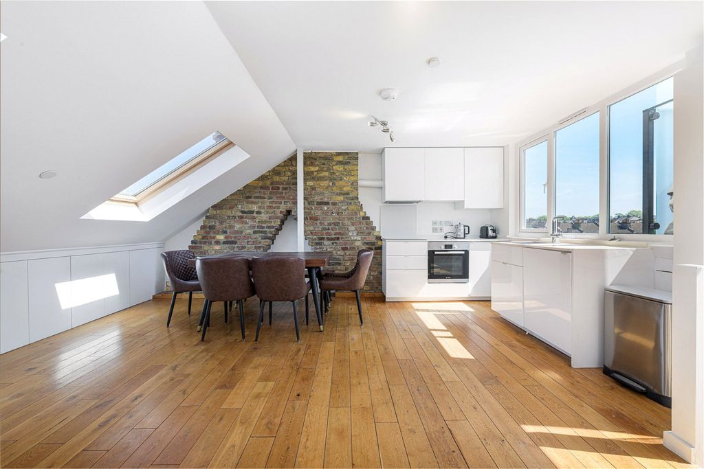 Property photo 1 of 6 Picture No. 06