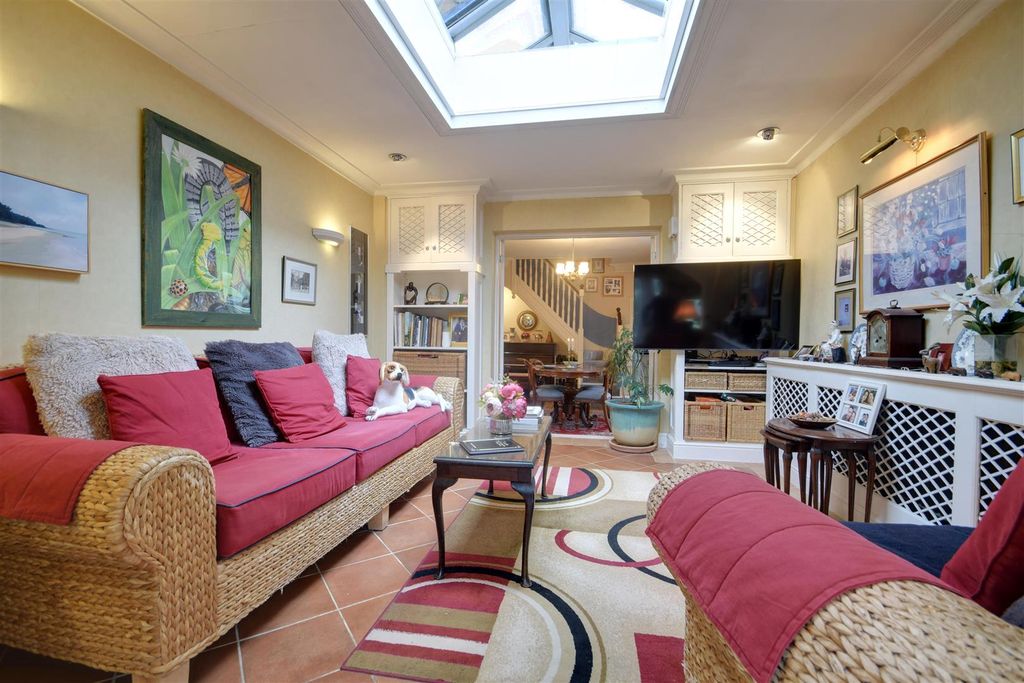 Property photo 3 of 29