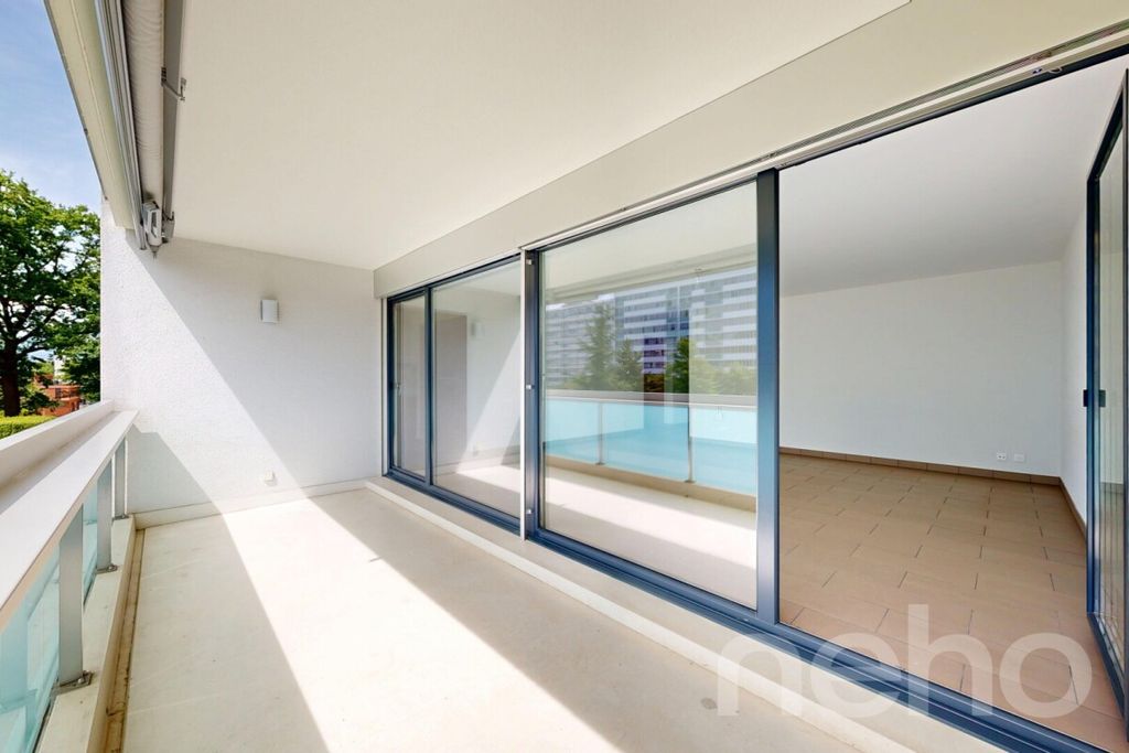 Property photo 1 of 3