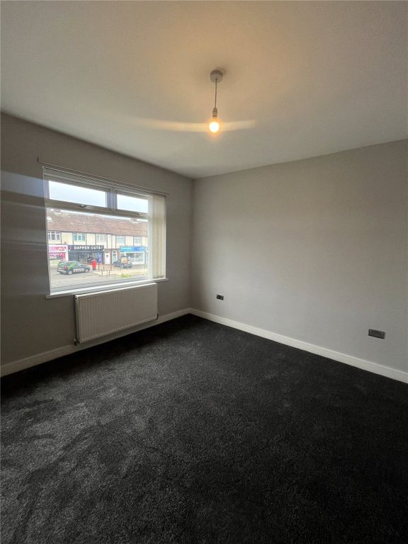 Property photo 2 of 7 Picture No. 05