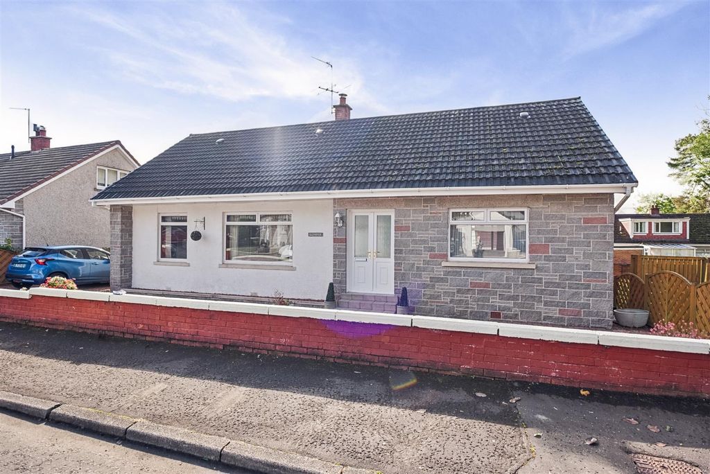 Property photo 1 of 29 Hawthorn Road-9.Jpg