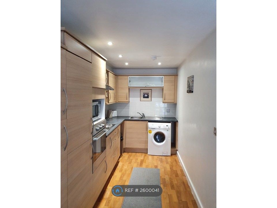 Property photo 1 of 4