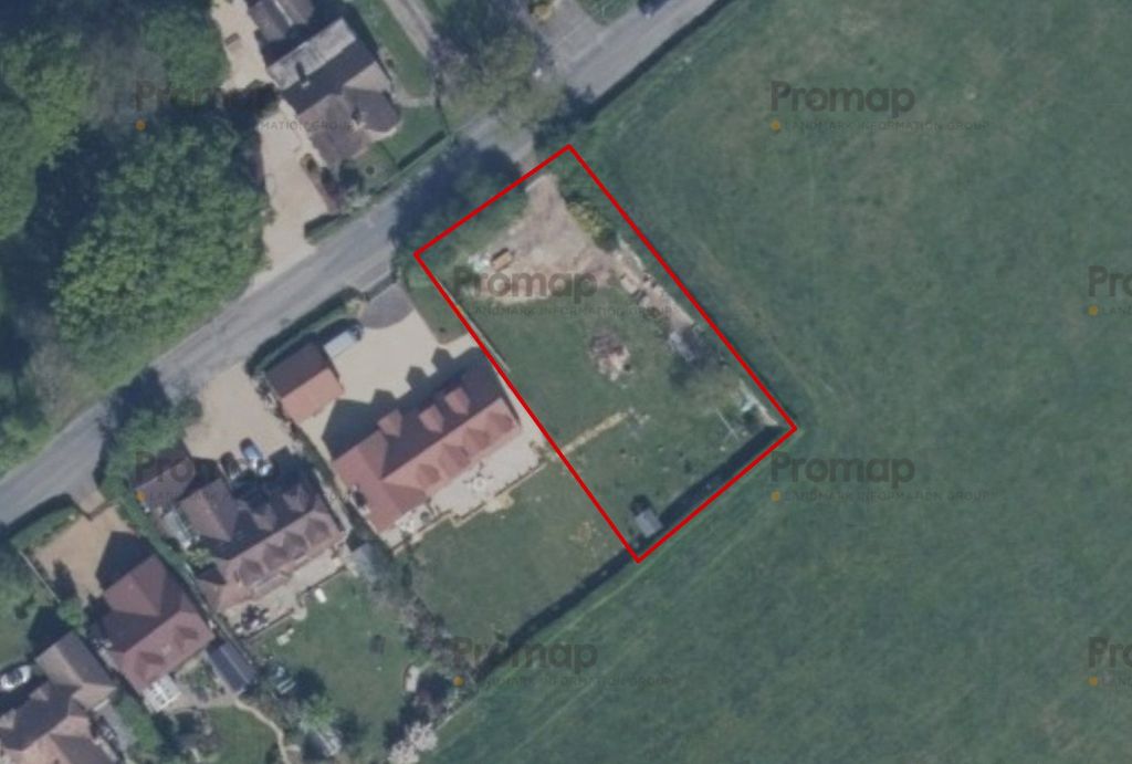 Property photo 2 of 8 Picture No. 13