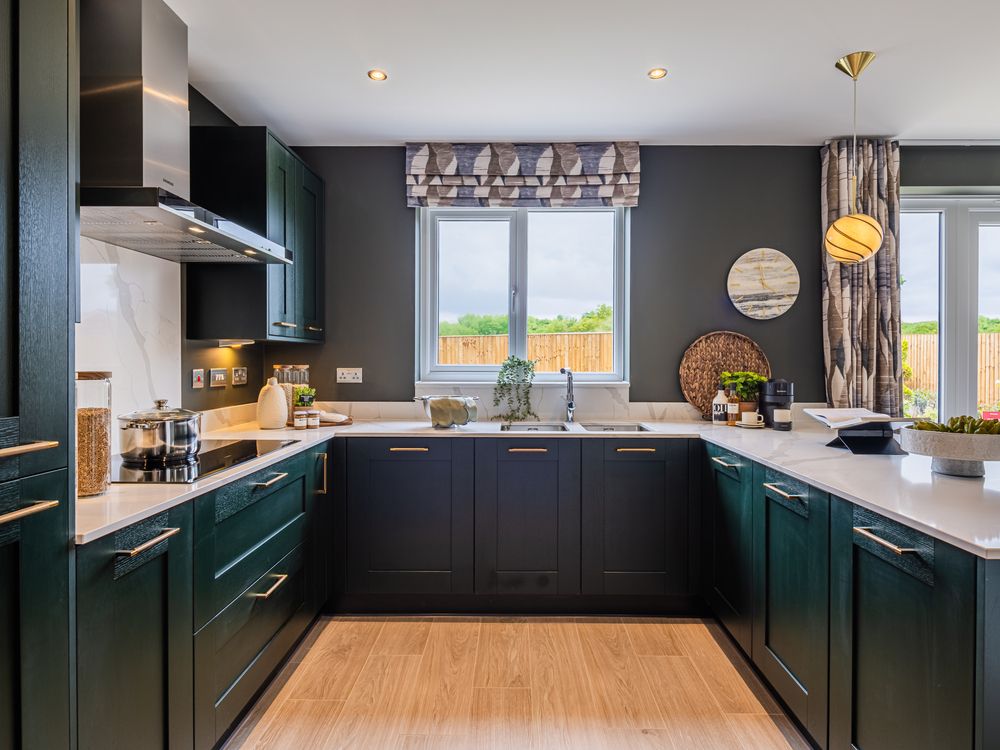 Property photo 3 of 10 Redrow - The Hampstead - Kitchen - 71345