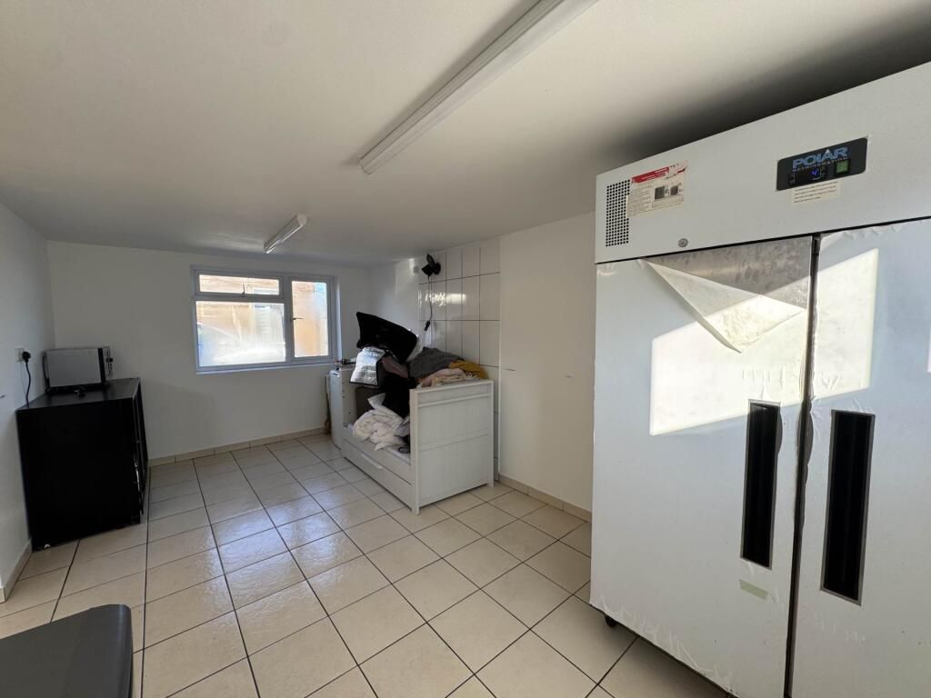 Additional image 18 of 2 bed detached bungalow for saleKinson Road, Bournemouth BH10