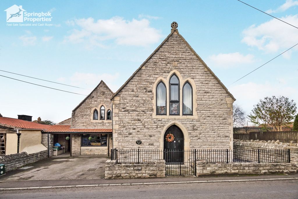 Property photo 1 of 19 Front View