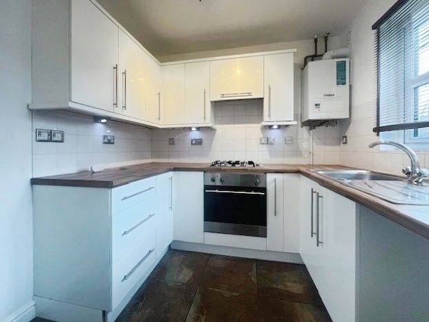 Property photo 3 of 10 Pbox-Img.Jpg