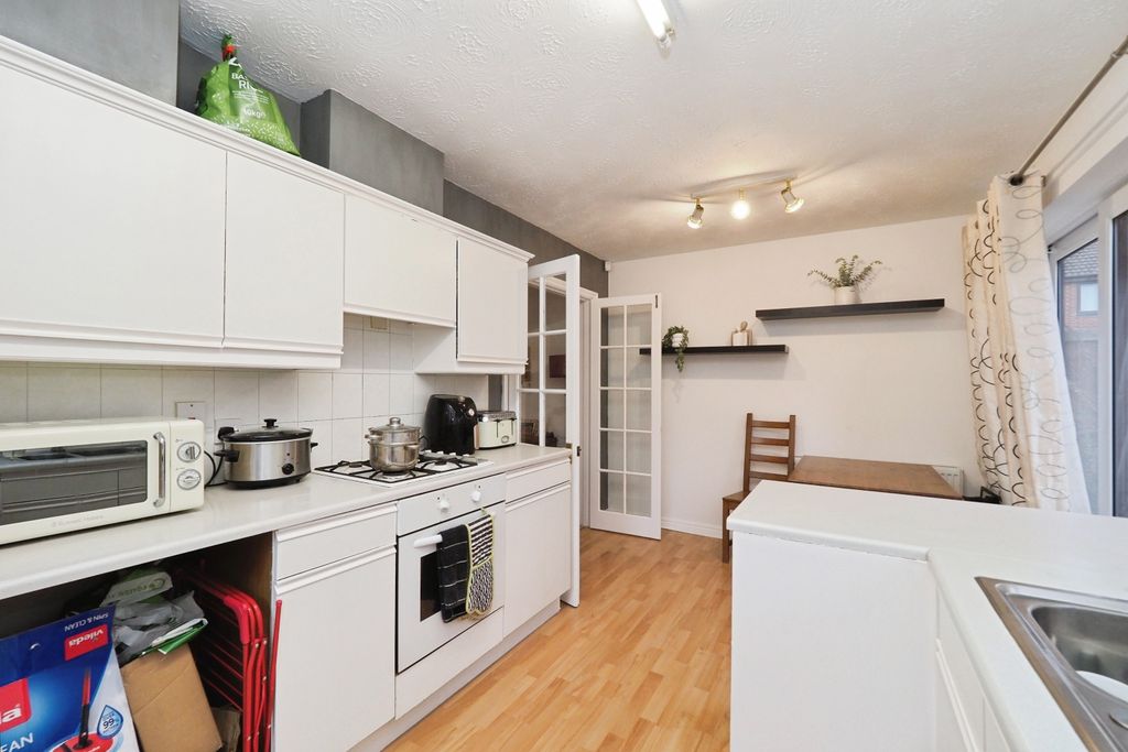 Property photo 3 of 20 Onp81779