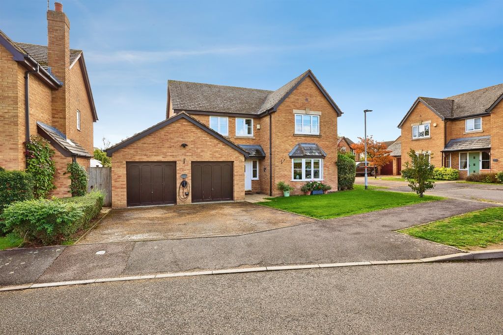 Property photo 1 of 16