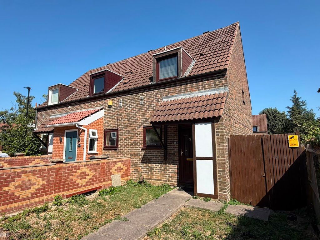 Property photo 1 of 11
