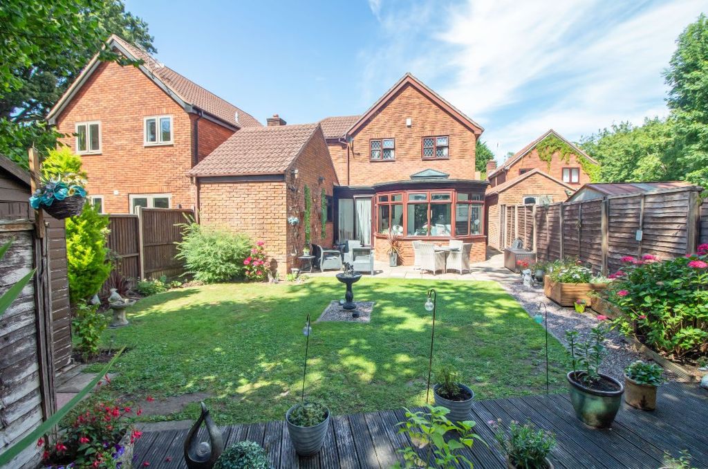 Property photo 1 of 27