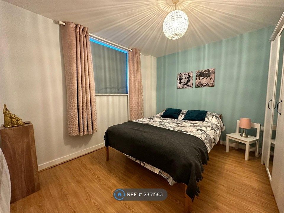 Property photo 3 of 5