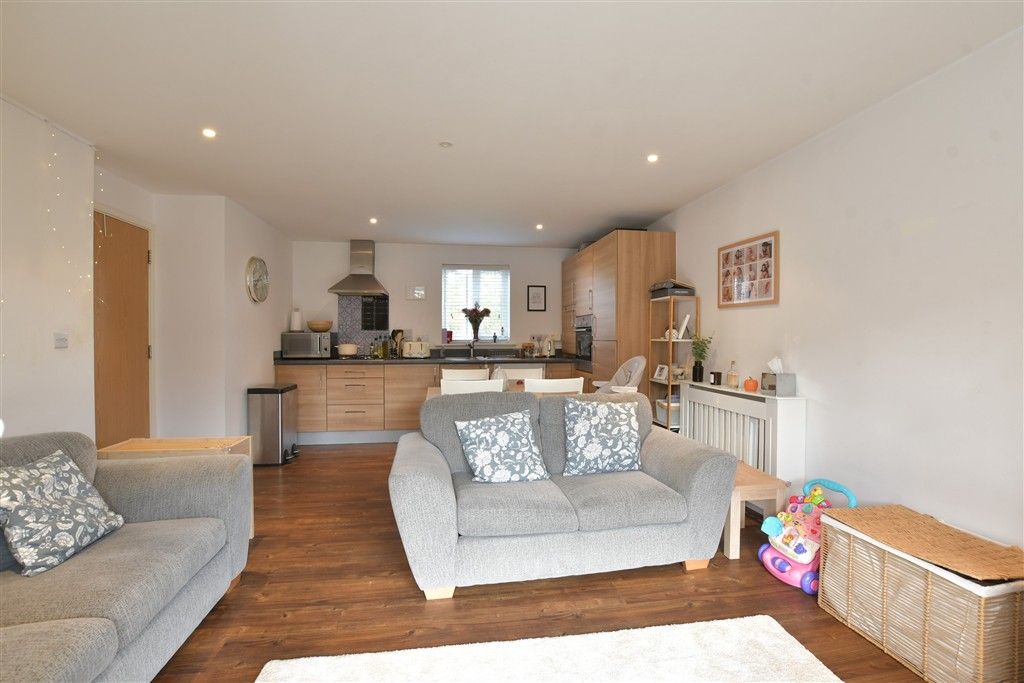 Property photo 1 of 11 Lounge/Kitchen /Dining Room