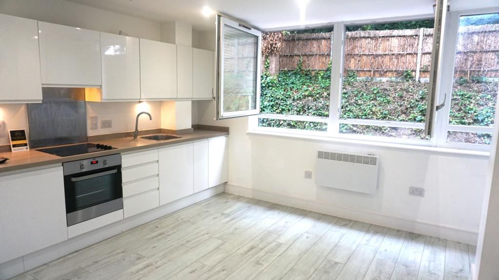 Property photo 3 of 13